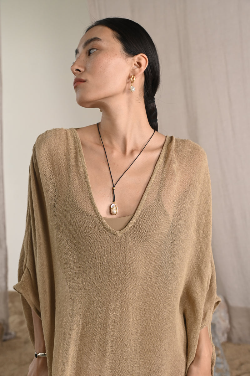 Jara Kaftan | Almond