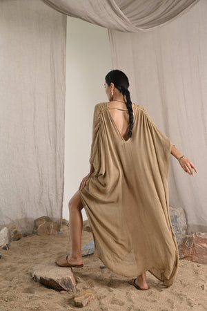 Jara Kaftan | Almond