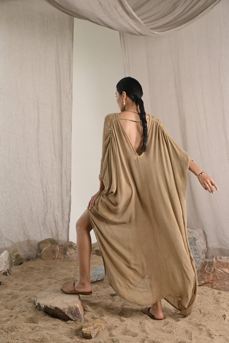 Jara Kaftan | Almond
