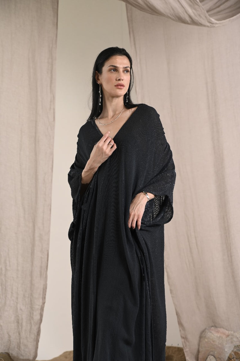 Jara Kaftan | Noir