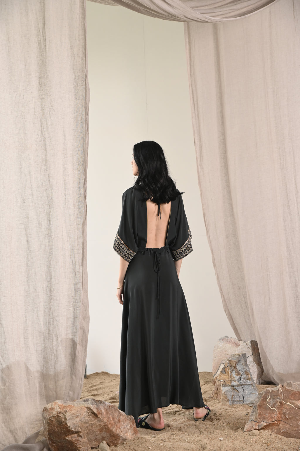 Nakisha Dress | Onyx
