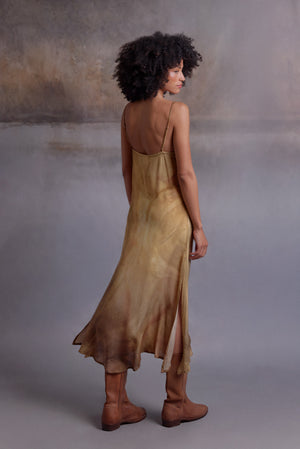 Liora Slip - Sand