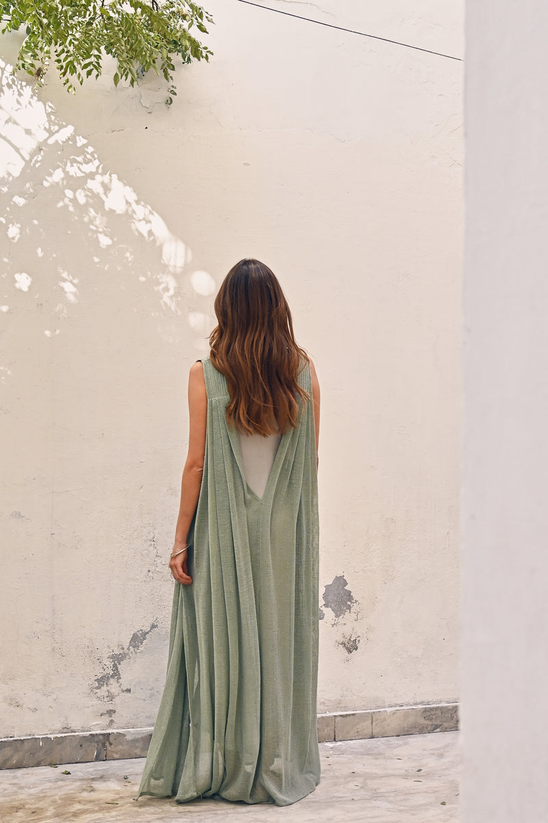 100% Raw Silk Aura Wrap from Savannah Collection by The White Raven Women Clothing